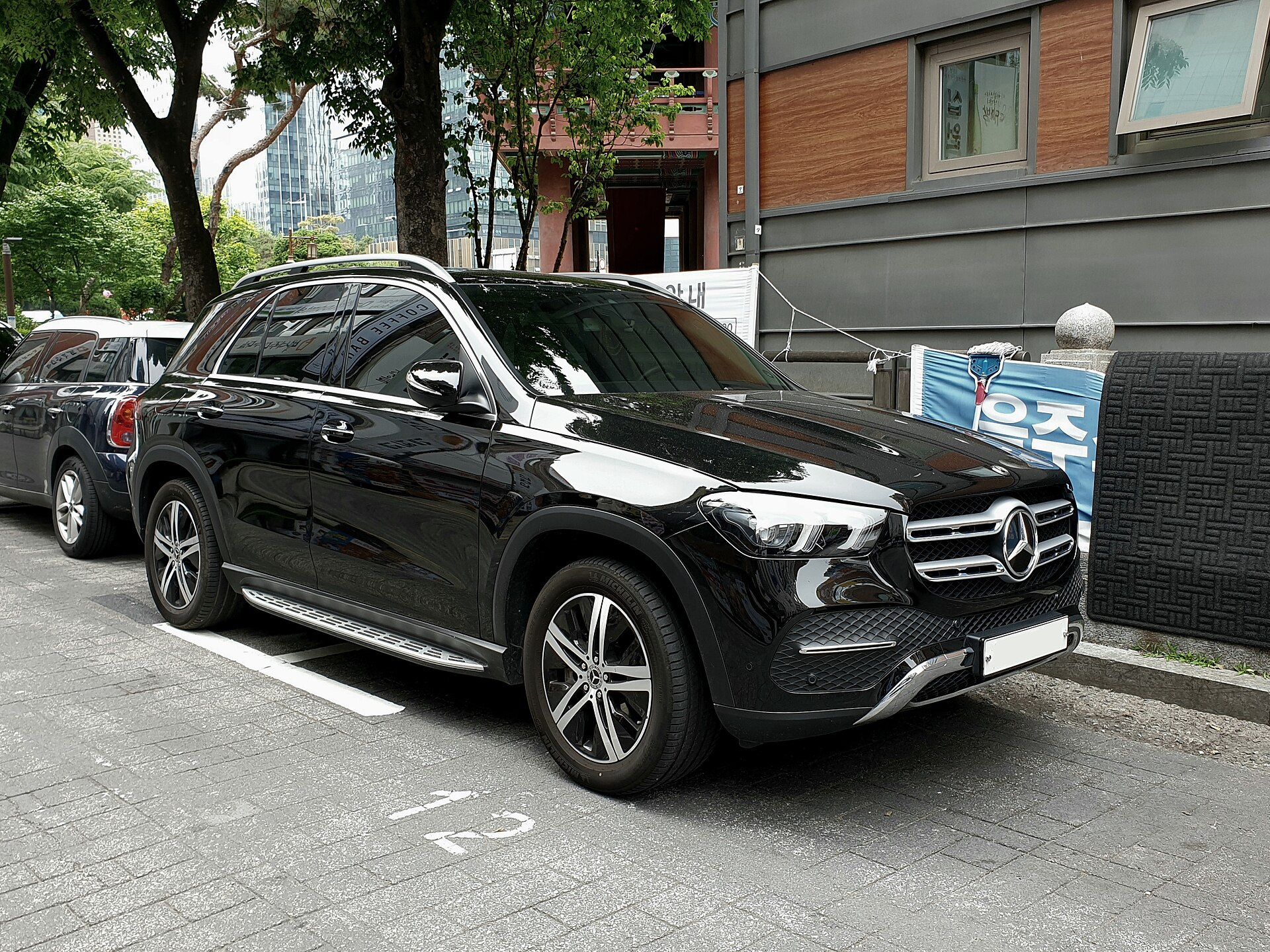 Mercedes-Benz GLE 2021