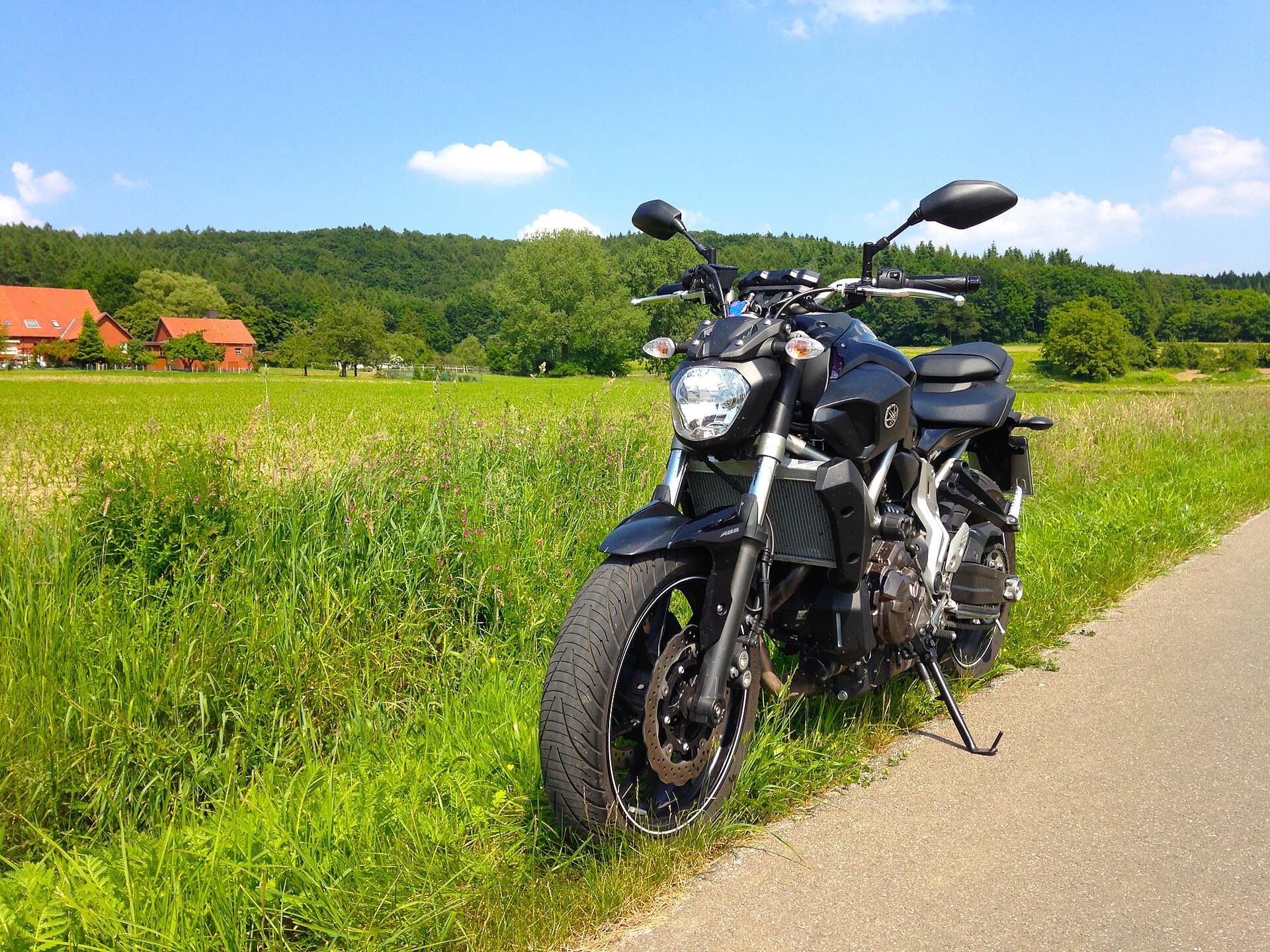 Yamaha MT-07