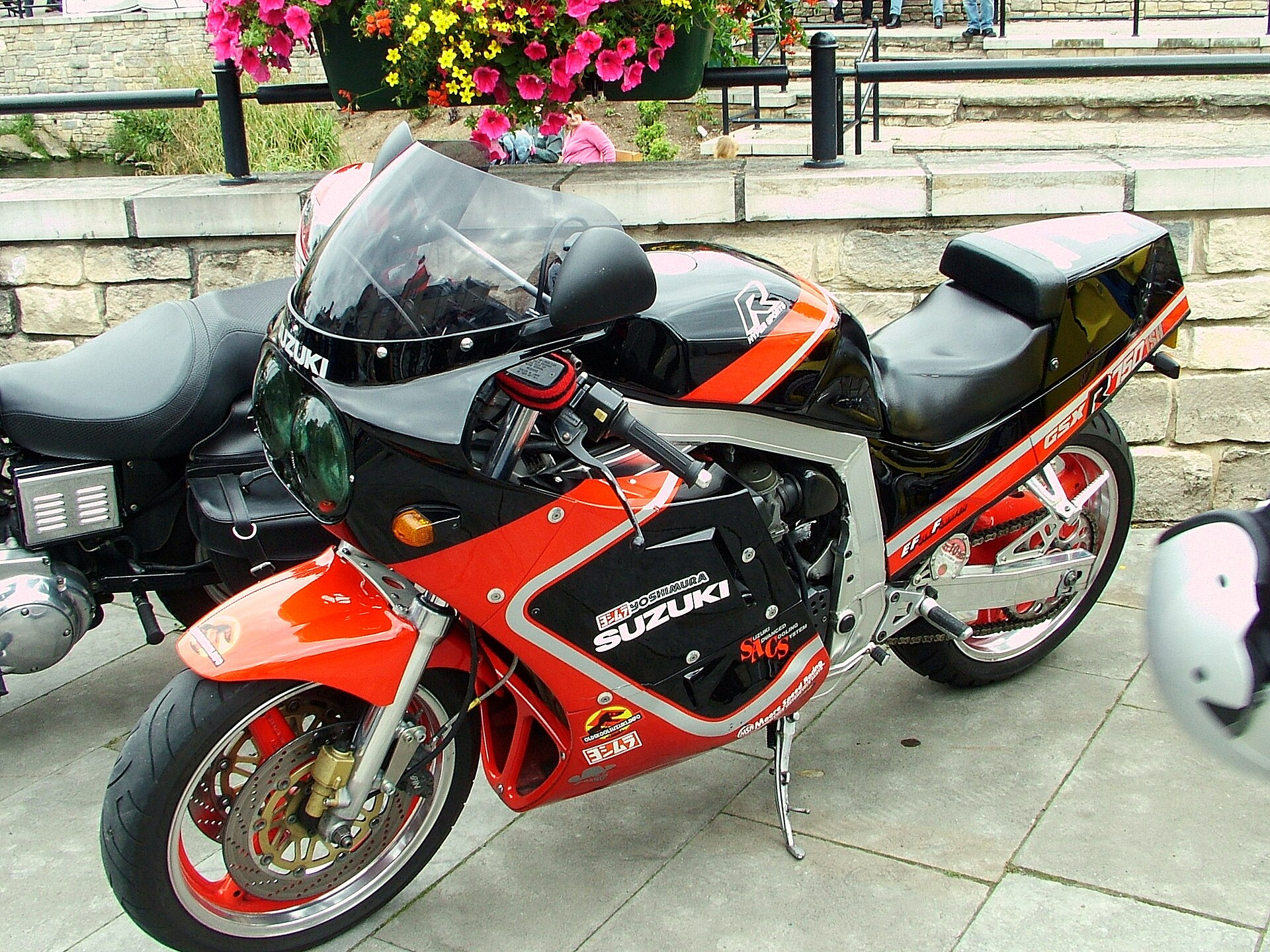 Suzuki GSX-R750
