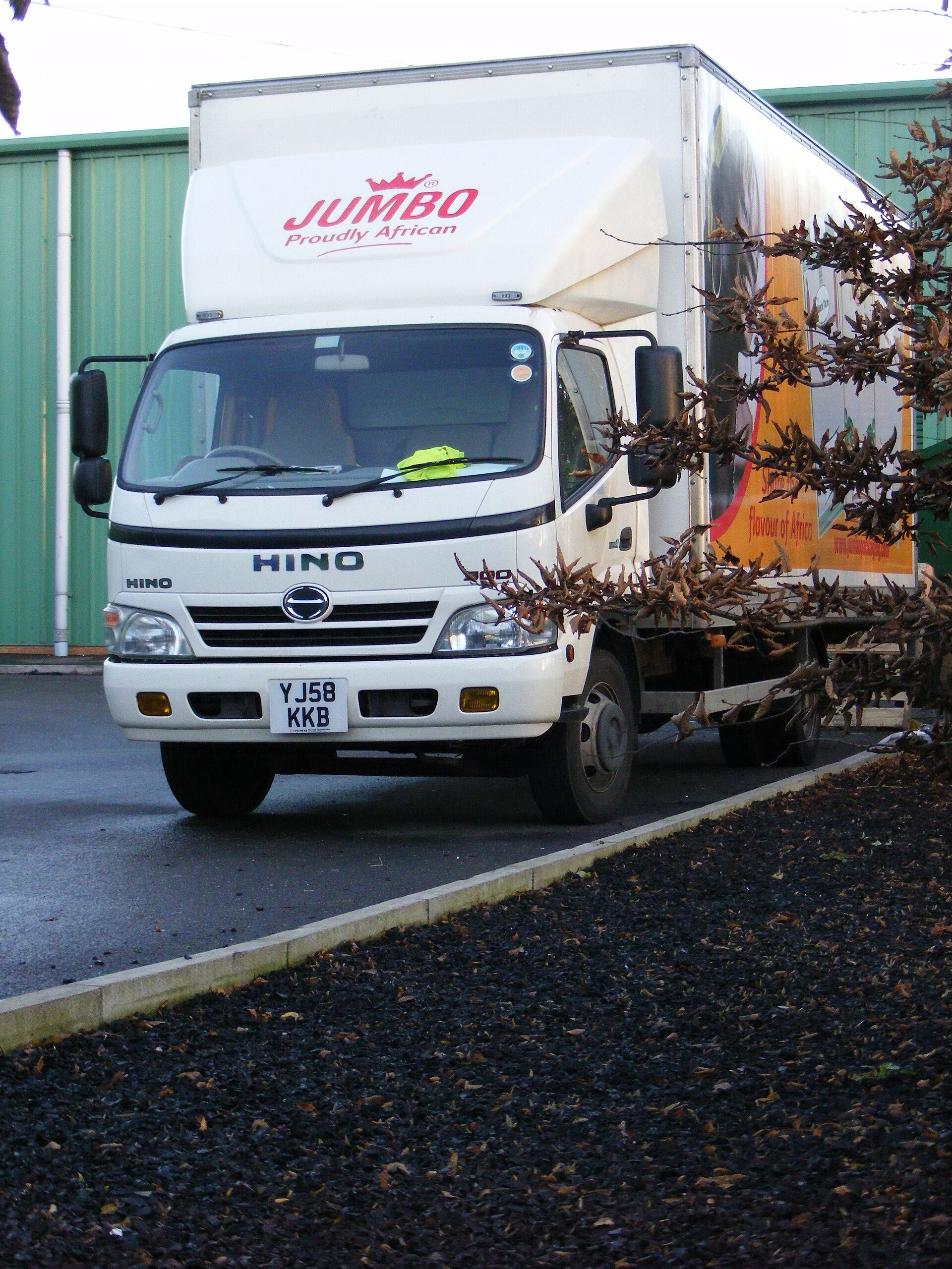 Hino 300