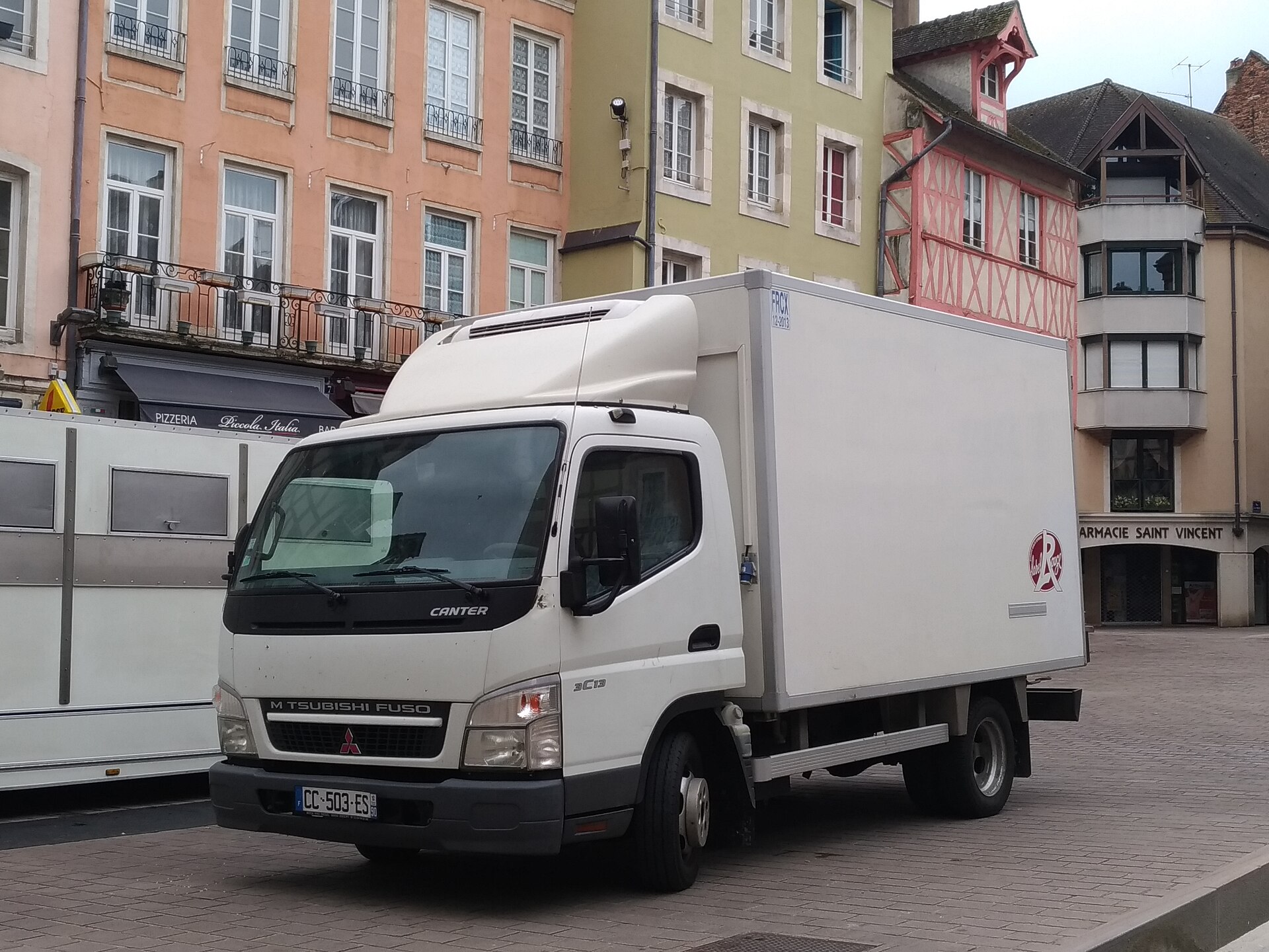 Mitsubishi Fuso Canter
